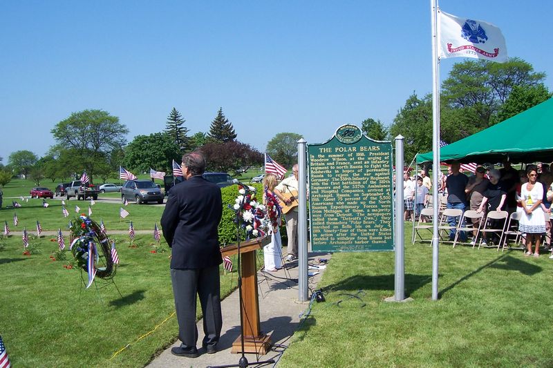 tn_200_ 035.jpg (800x533; 225238 bytes)